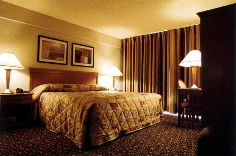 Embassy Suites By Hilton Oklahoma City Will Rogers Airport Zimmer foto